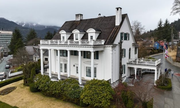 10 candidates report six-figure hauls from early fundraising in Alaska governor’s race