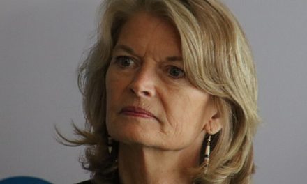 Murkowski, despite misgivings, votes against withdrawing Trump’s power to conduct Iran war